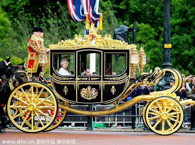 chariot of gold